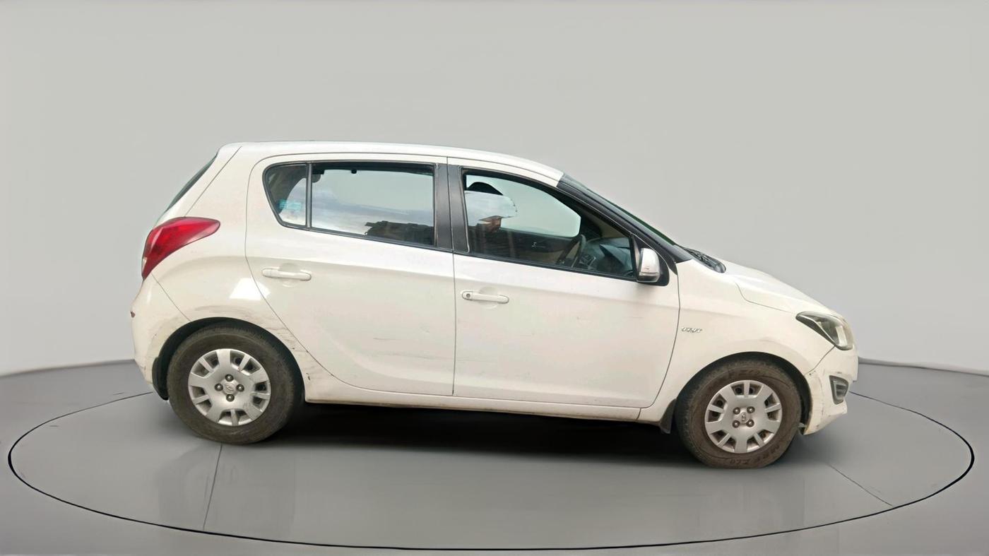 2013 Hyundai i20 MAGNA (O) 1.2, Petrol, Manual, 1,19,932 km, exterior