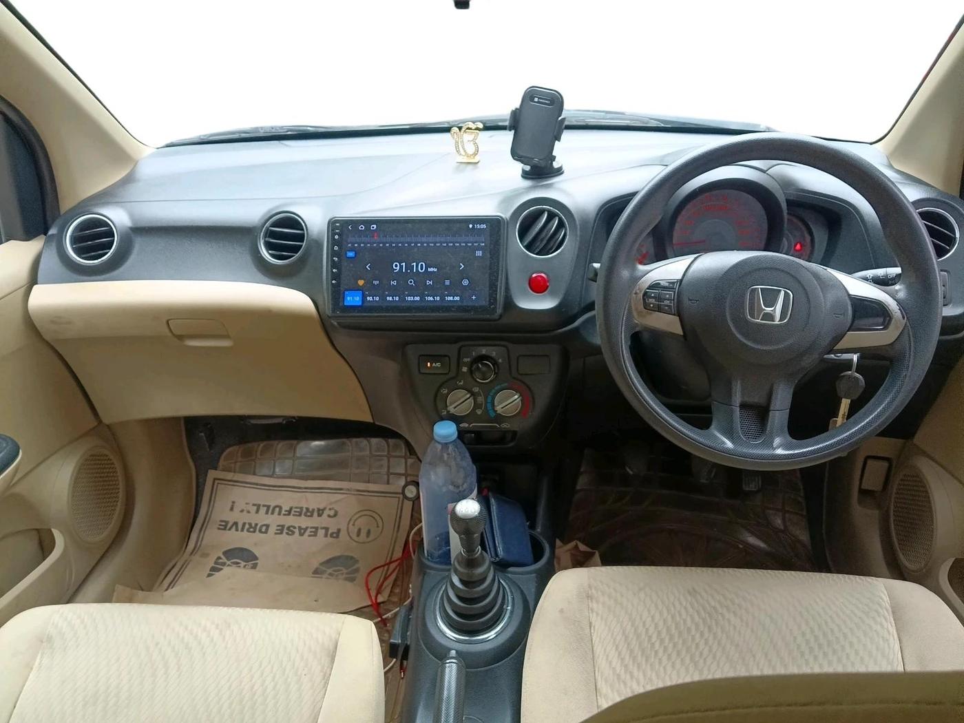 2014 Honda Amaze 1.2L I-VTEC S, Petrol, Manual, 74,392 km, interior