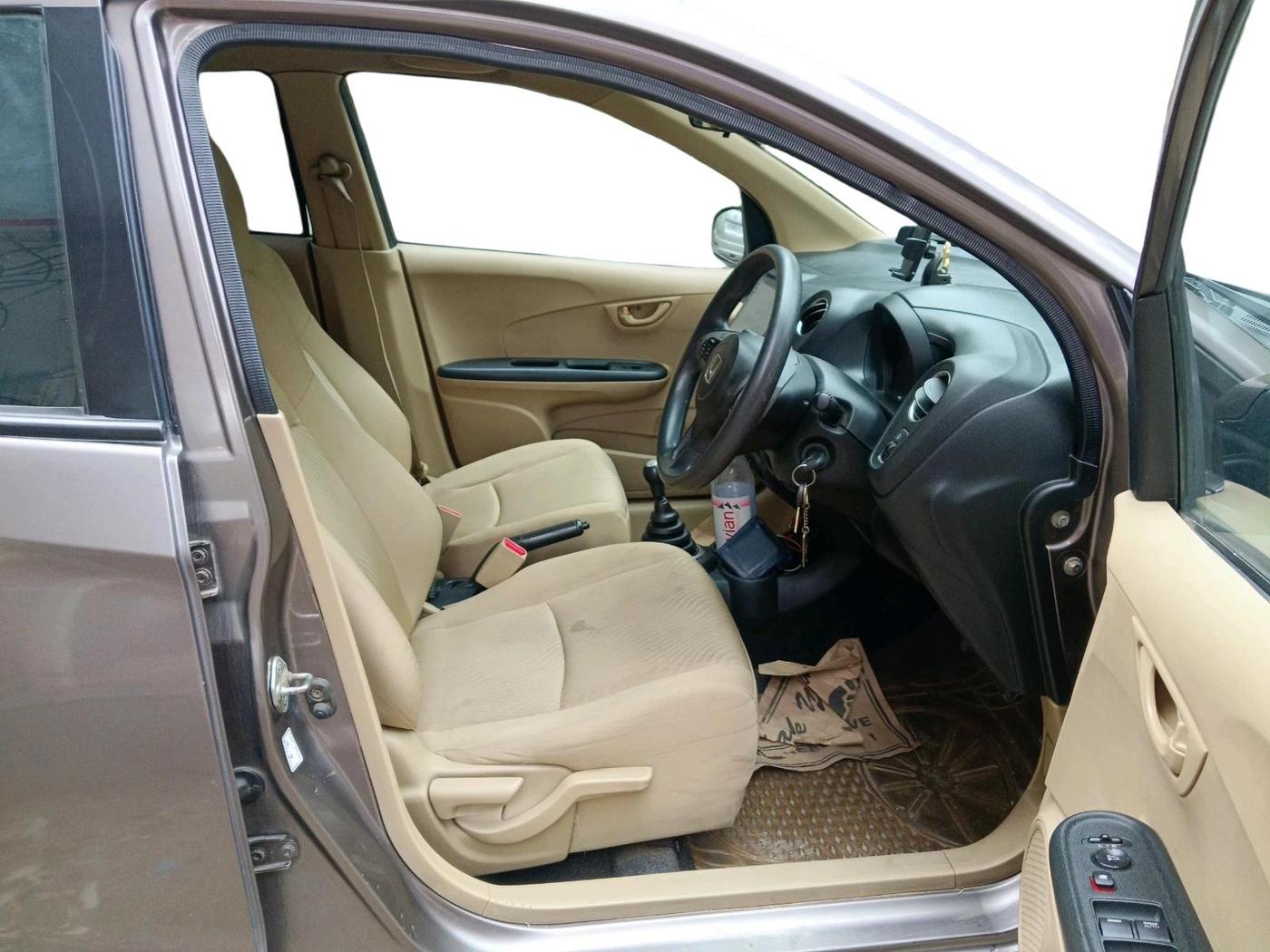 2014 Honda Amaze 1.2L I-VTEC S, Petrol, Manual, 74,392 km, interior