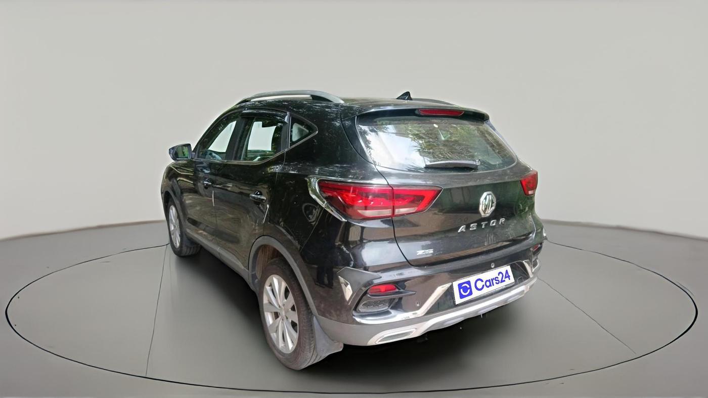 2024 MG ASTOR Select 1.5 CVT (Ivory), Petrol, Automatic, 8,137 km, exterior