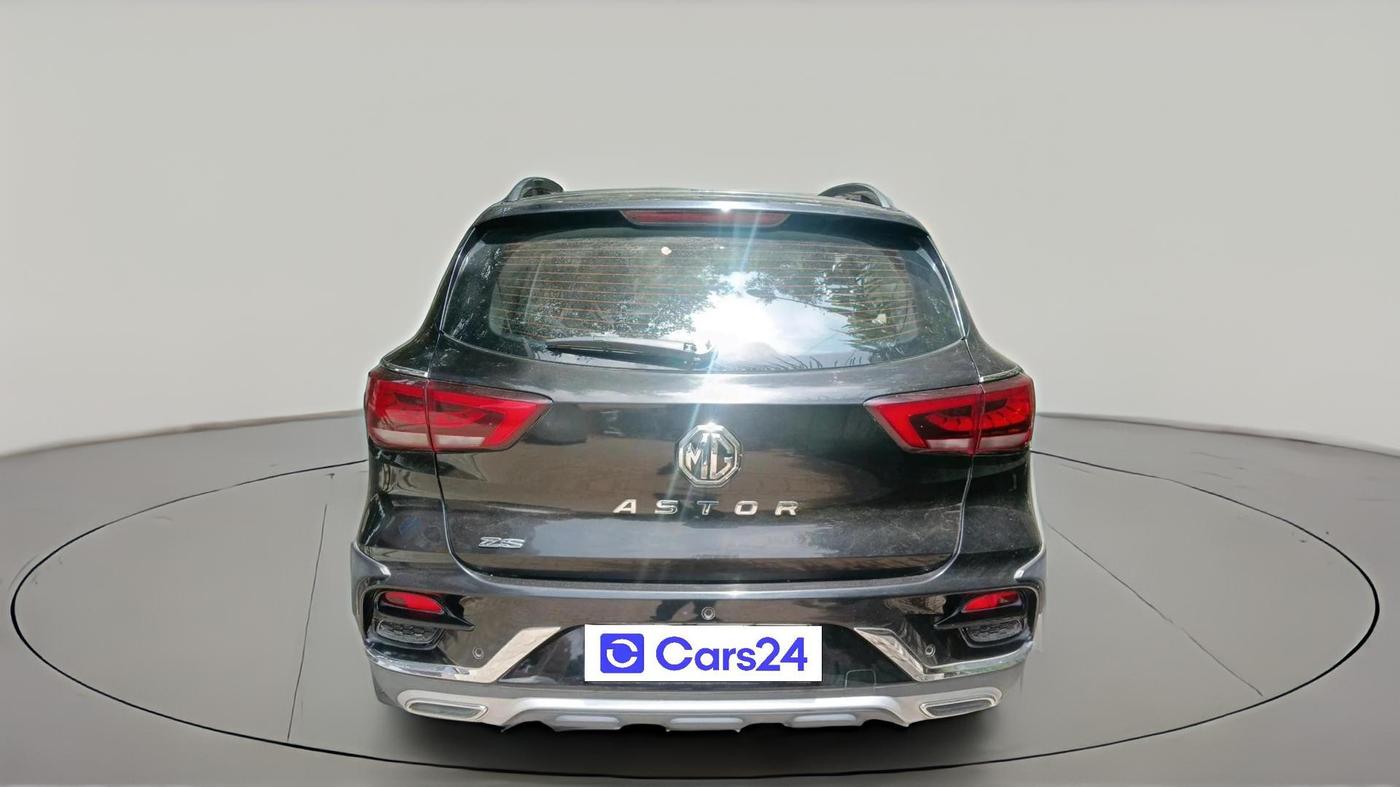2024 MG ASTOR Select 1.5 CVT (Ivory), Petrol, Automatic, 8,137 km, exterior