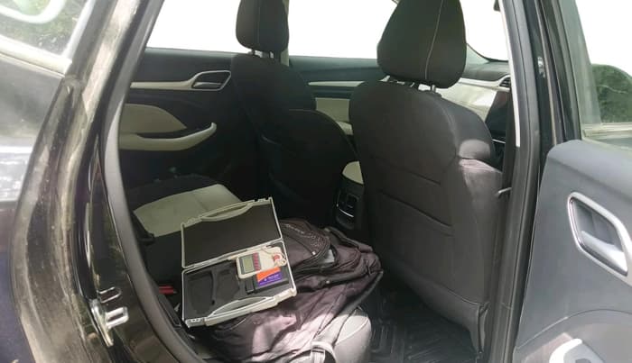2024 MG ASTOR Select 1.5 CVT (Ivory), Petrol, Automatic, 8,137 km, interior