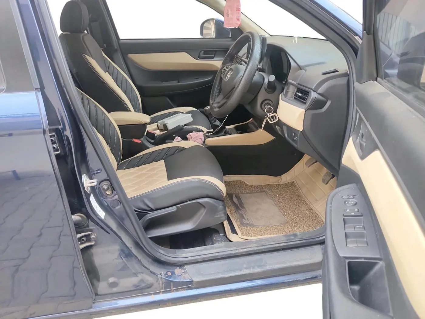 2025 Honda Amaze 1.2L I-VTEC V , Petrol, Manual, 3,360 km, interior