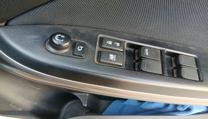 2021 Maruti Baleno ZETA CVT PETROL 1.2, Petrol, Automatic, 66,121 km, interior