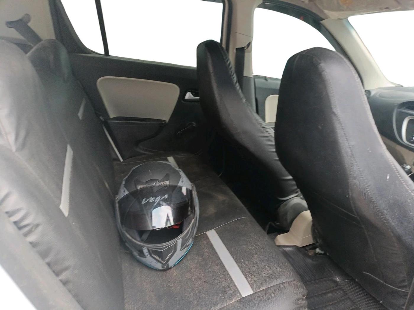 2020 Maruti Alto LXI O, Petrol, Manual, 12,160 km, interior