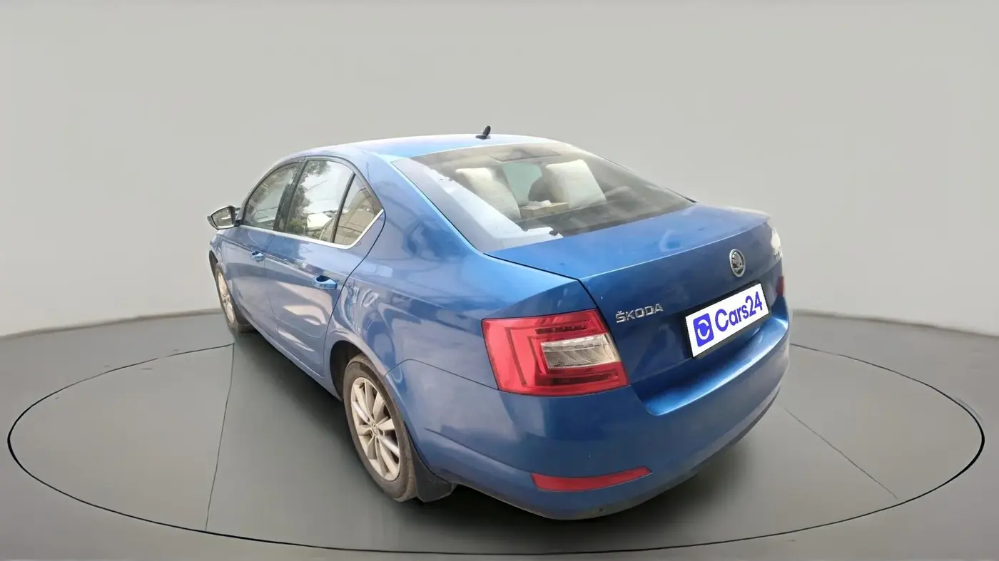 2016 Skoda Octavia 2.0 TDI CR STYLE PLUS AT, Diesel, Automatic, 1,13,550 km, exterior