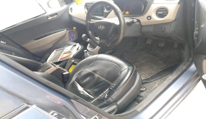 2013 Hyundai Grand i10 SPORTZ 1.2 KAPPA VTVT, Petrol, Manual, 1,49,130 km, interior