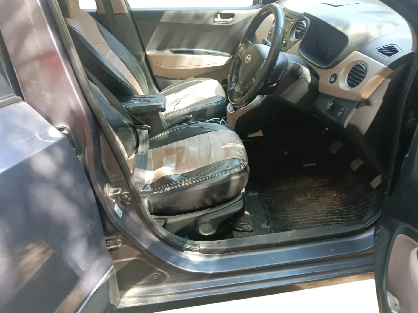 2014 Hyundai Grand i10 ASTA 1.2 KAPPA VTVT, CNG, Manual, 87,194 km, interior