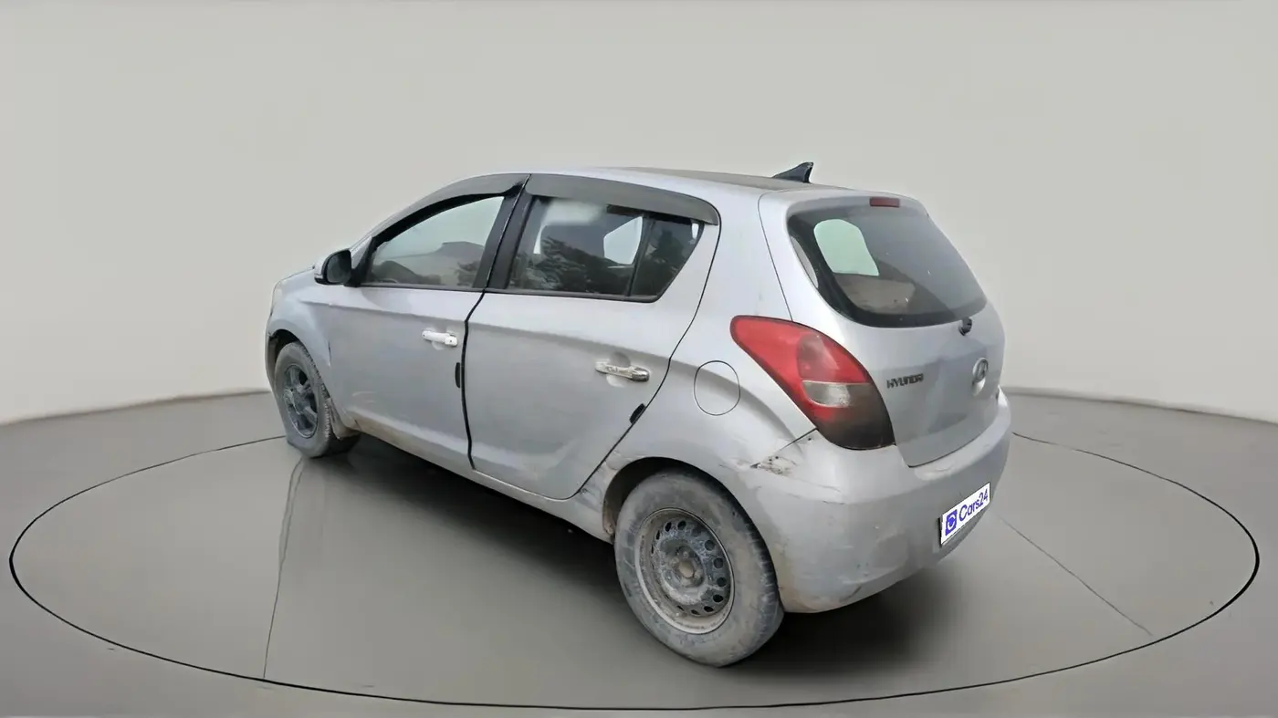 2011 Hyundai i20 ASTA 1.2, CNG, Manual, 1,12,932 km, exterior