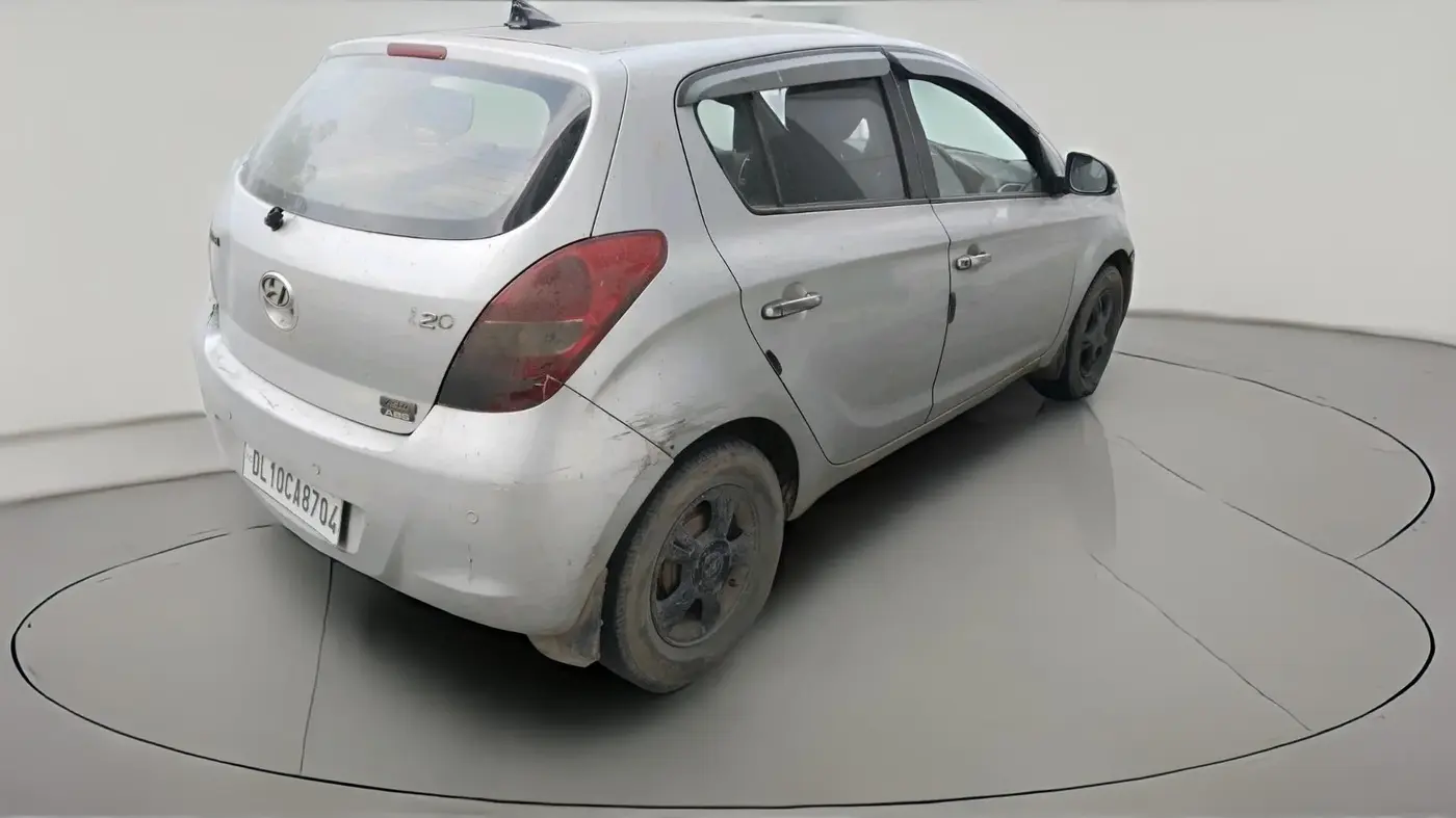 2011 Hyundai i20 ASTA 1.2, CNG, Manual, 1,12,932 km, exterior