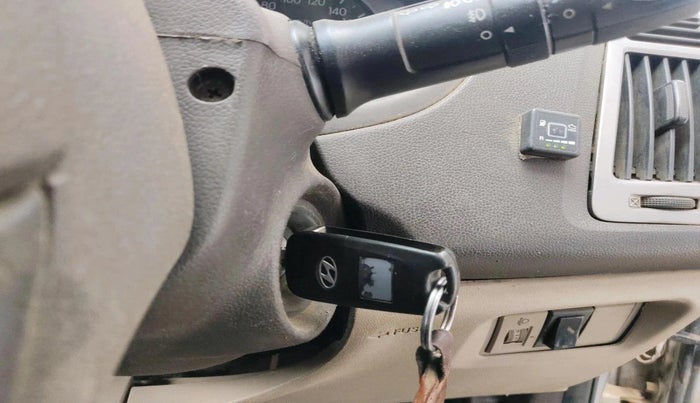 2011 Hyundai i20 ASTA 1.2, CNG, Manual, 1,12,932 km, interior