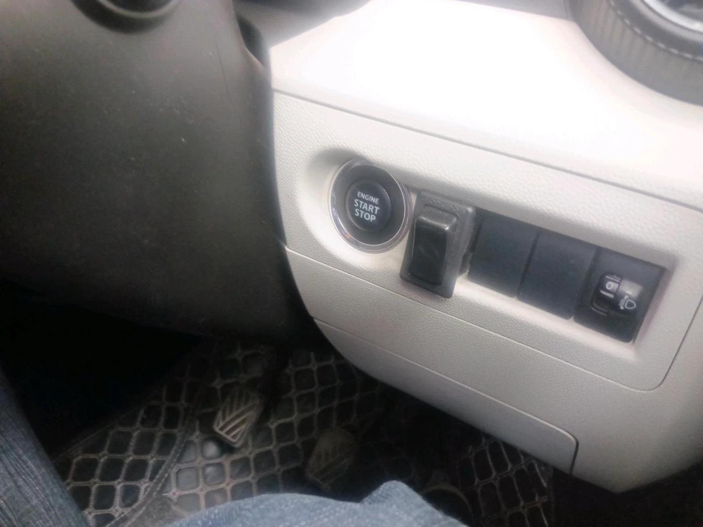 2022 Maruti IGNIS ALPHA 1.2, Petrol, Manual, 38,692 km, interior