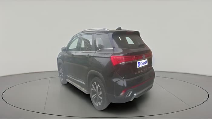 2024 MG HECTOR PLUS SHARP PRO 1.5 PETROL TURBO CVT 7 STR, Petrol, Automatic, 25,938 km, exterior