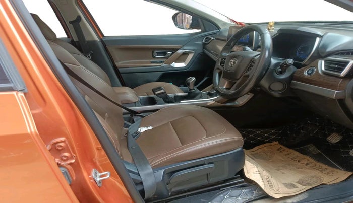 2019 Tata Harrier XZ 2.0L, Diesel, Manual, 1,18,624 km, interior