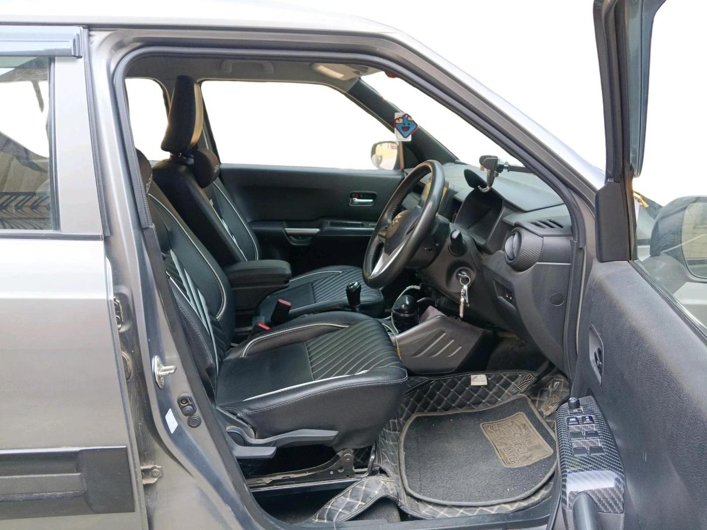 2021 Maruti IGNIS SIGMA 1.2, Petrol, Manual, 33,795 km, interior