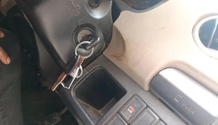 2013 Maruti Wagon R 1.0 LXI CNG, CNG, Manual, 1,13,290 km, interior
