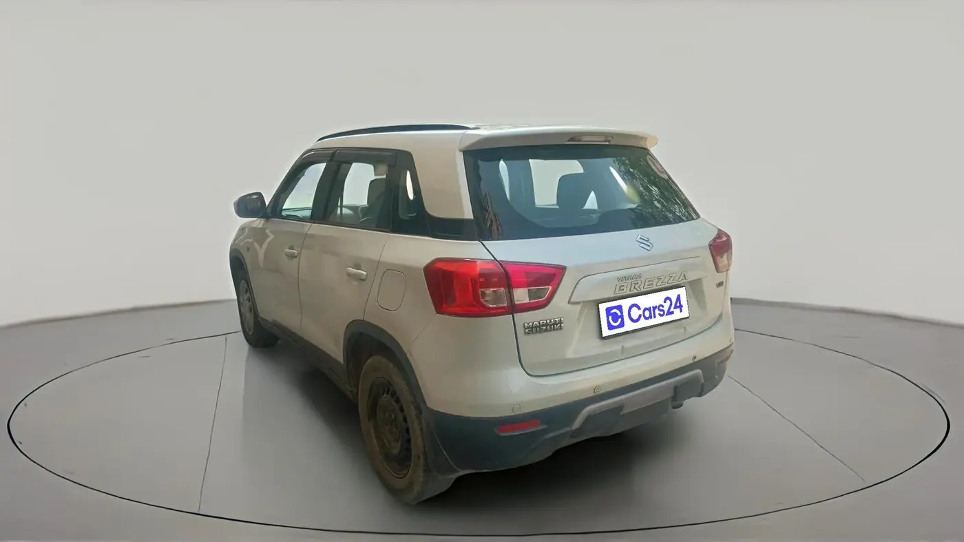 2016 Maruti Vitara Brezza VDI, Diesel, Manual, 1,11,822 km, exterior