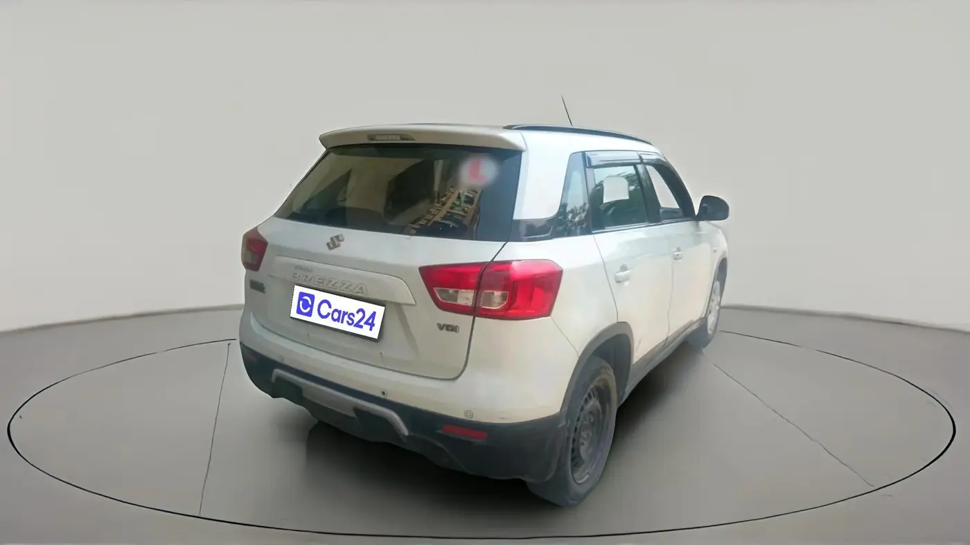 2016 Maruti Vitara Brezza VDI, Diesel, Manual, 1,11,822 km, exterior