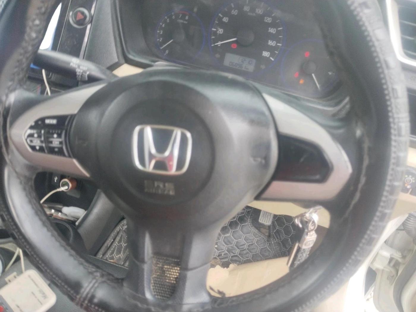 2017 Honda Amaze 1.2L I-VTEC S OPT, CNG, Manual, 68,961 km, interior