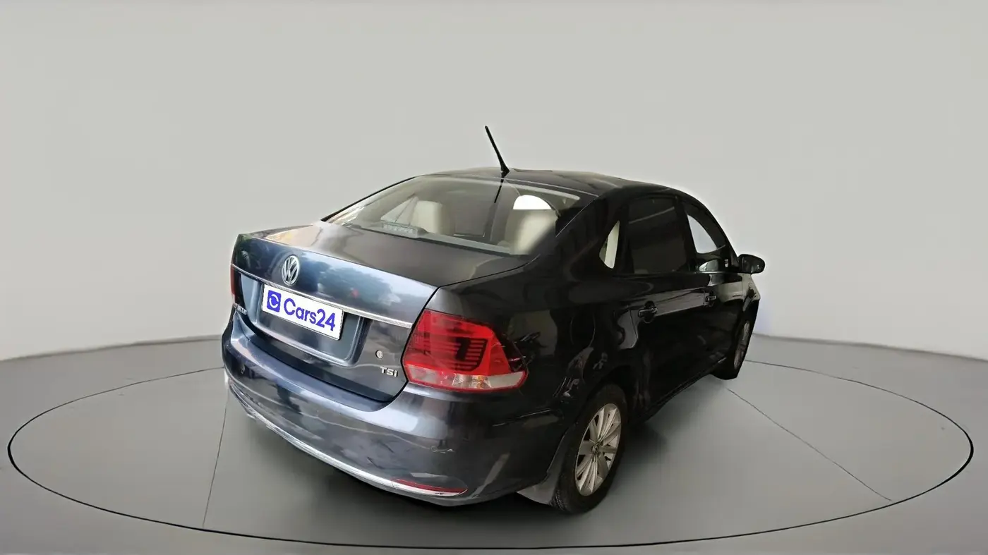 2017 Volkswagen Vento HIGHLINE PETROL AT, Petrol, Automatic, 1,51,897 km, exterior