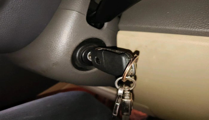 2017 Volkswagen Vento HIGHLINE PETROL AT, Petrol, Automatic, 1,51,897 km, interior