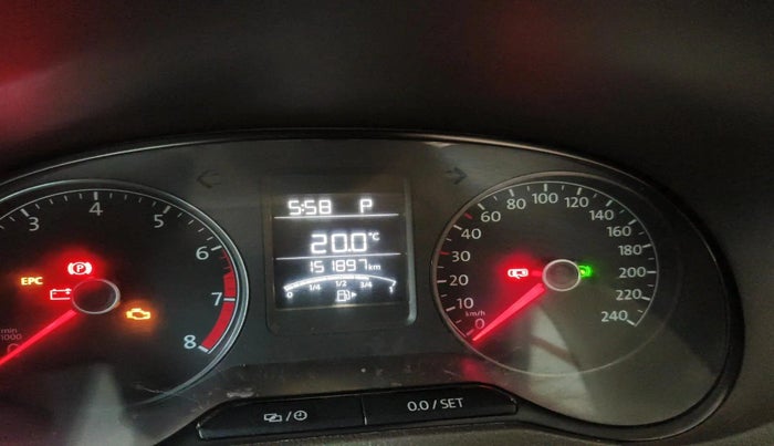 2017 Volkswagen Vento HIGHLINE PETROL AT, Petrol, Automatic, 1,51,897 km, interior