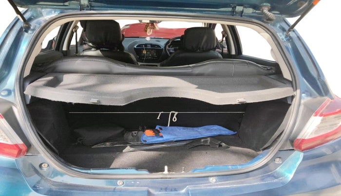 2023 Tata TIAGO EV XZ PLUS LONG RANGE, Electric, Automatic, 63,809 km, exterior