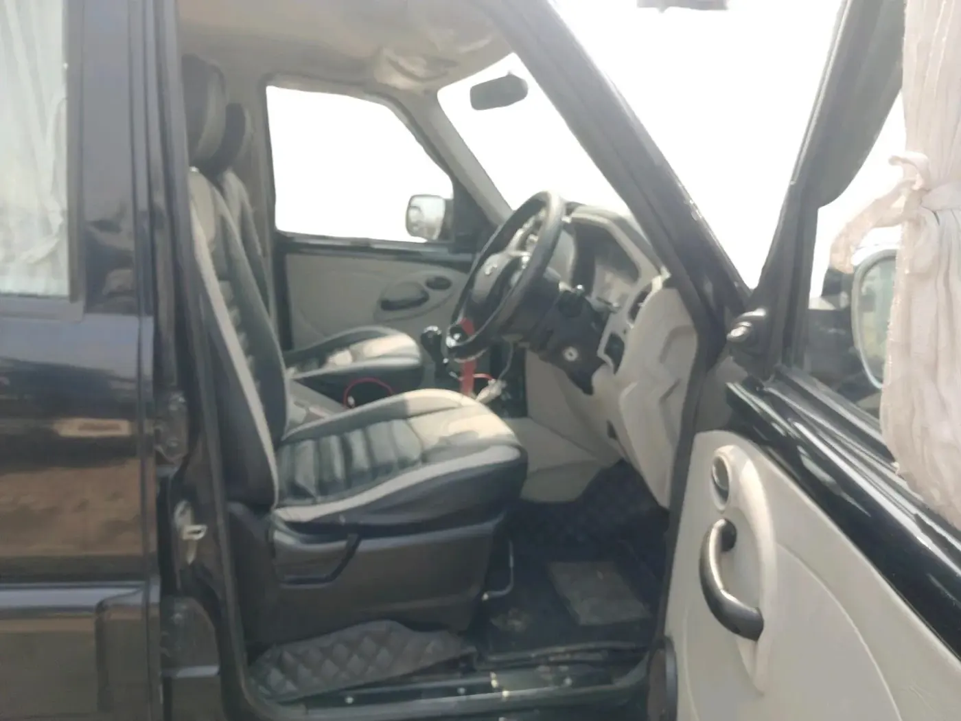 2021 Mahindra Scorpio S3 PLUS, Diesel, Manual, 1,25,953 km, interior