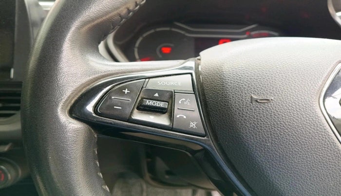 2022 Renault Kiger RXE MT, Petrol, Manual, 41,103 km, interior