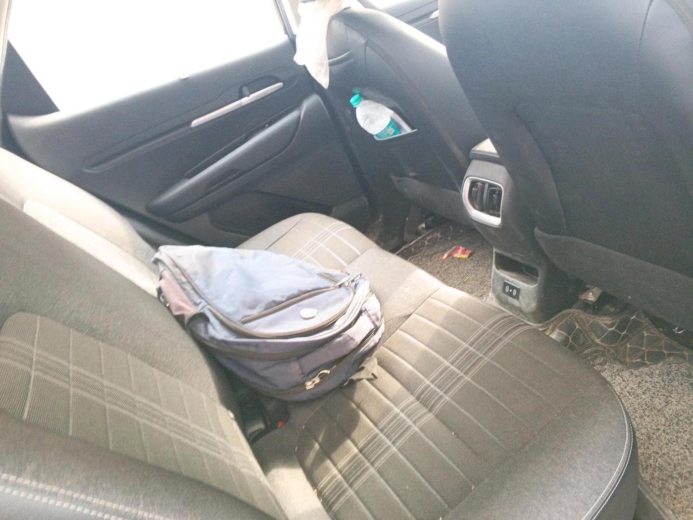 2025 KIA SONET HTK (O) 1.2 Petrol MT, Petrol, Manual, 16,882 km, interior
