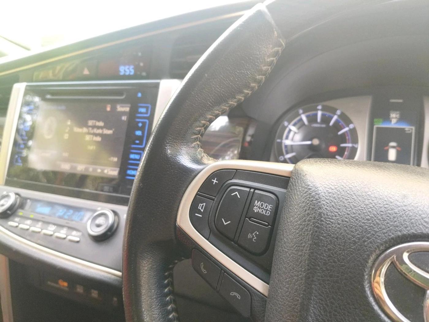2016 Toyota Innova Crysta 2.7 ZX AT 7 STR, Petrol, Automatic, 75,558 km, interior