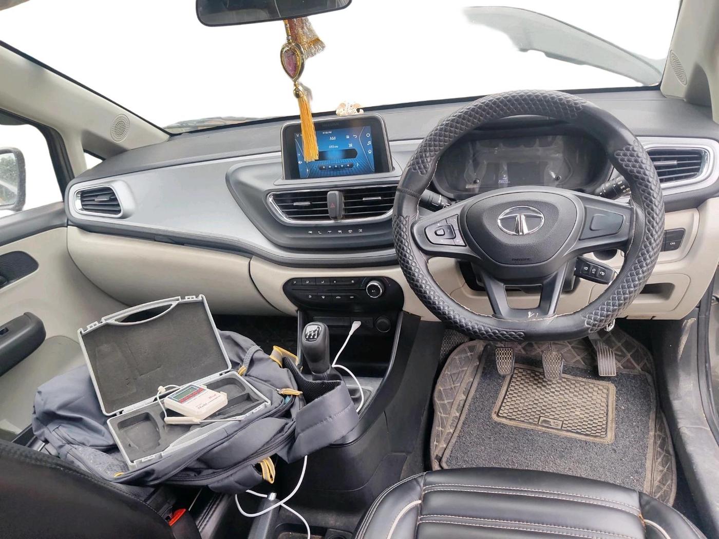 2023 Tata ALTROZ XM PLUS SUNROOF CNG, CNG, Manual, 19,800 km, interior
