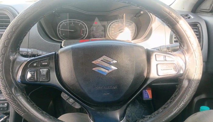 2016 Maruti Vitara Brezza ZDI PLUS, Diesel, Manual, 1,55,259 km, interior