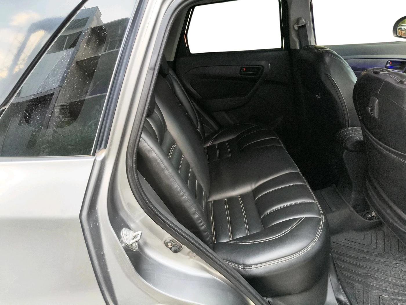 2016 Maruti Vitara Brezza VDI (O), Diesel, Manual, 1,34,888 km, interior