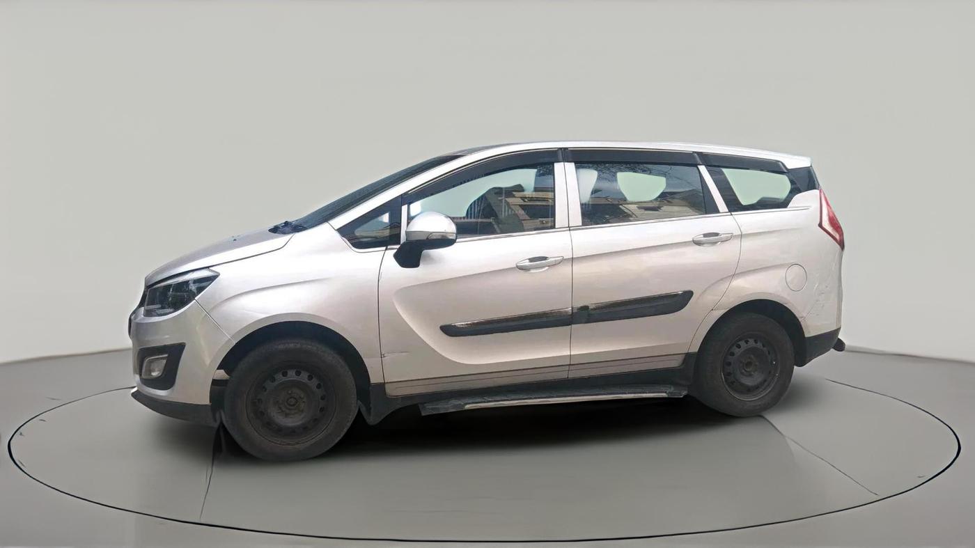 2019 Mahindra MARAZZO M4 7 STR, Diesel, Manual, 1,22,098 km, exterior