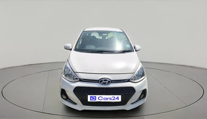2017 Hyundai Grand i10 SPORTZ 1.2 KAPPA VTVT, CNG, Manual, 1,21,605 km, exterior