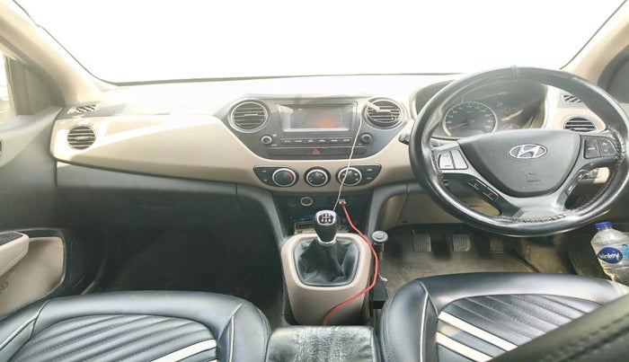 2017 Hyundai Grand i10 SPORTZ 1.2 KAPPA VTVT, CNG, Manual, 1,21,605 km, interior