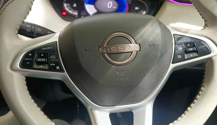 2022 Nissan MAGNITE XV MT, Petrol, Manual, 39,627 km, interior