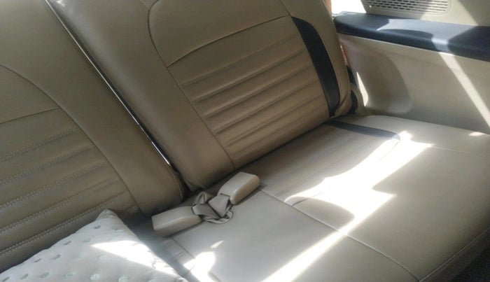 2014 Honda Mobilio 1.5L I-VTEC V, Petrol, Manual, 1,27,087 km, interior