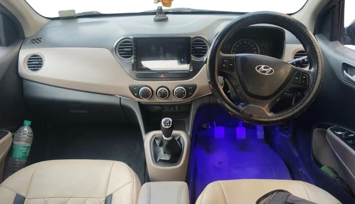2016 Hyundai Grand i10 SPORTZ 1.2 KAPPA VTVT, Petrol, Manual, 1,37,549 km, interior