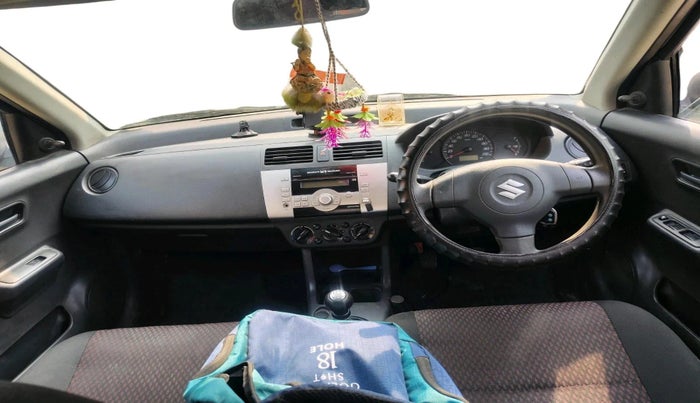 2011 Maruti Swift LXI, CNG, Manual, 23,151 km, interior
