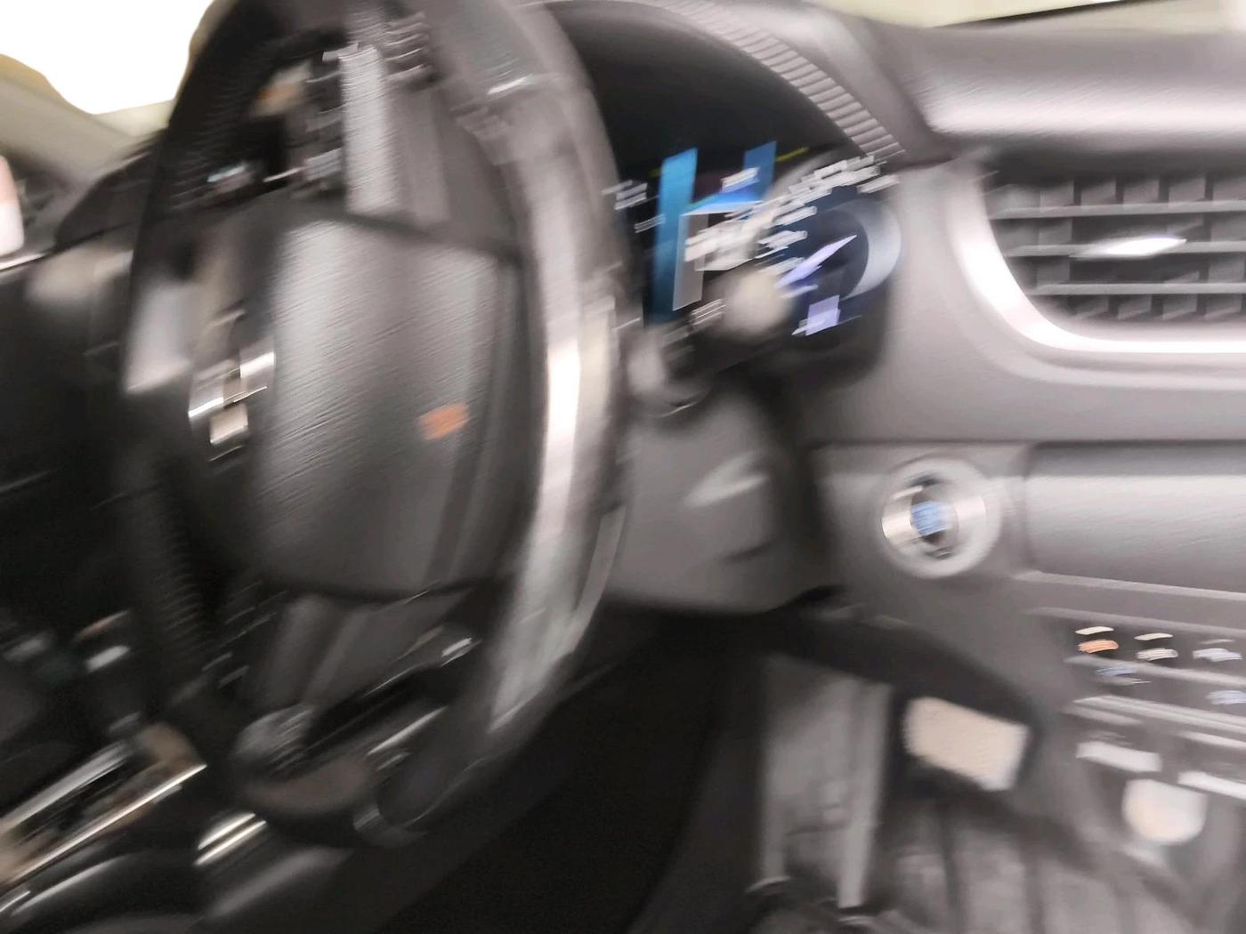 2023 Toyota Fortuner 4X2 AT 2.8 LEGENDER, Diesel, Automatic, 42,579 km, interior