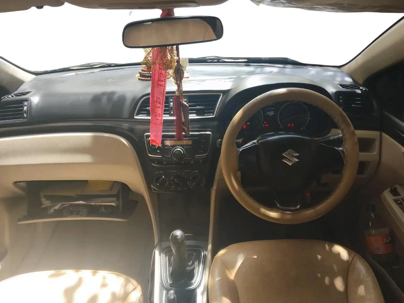 2016 Maruti Ciaz VDI SHVS, Diesel, Manual, 93,459 km, interior