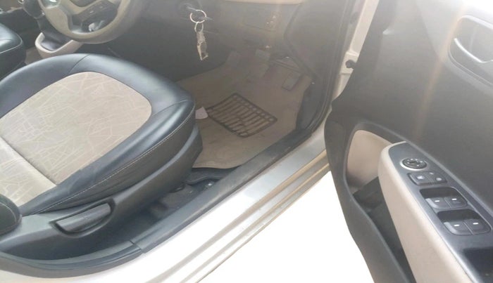 2018 Hyundai Grand i10 MAGNA 1.2 KAPPA VTVT, Petrol, Manual, 43,771 km, interior