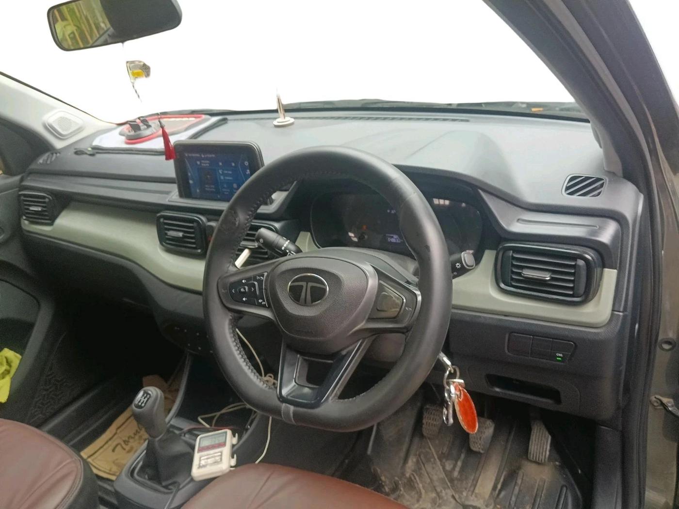 2024 Tata PUNCH ADVENTURE MT CNG , CNG, Manual, 54,863 km, interior