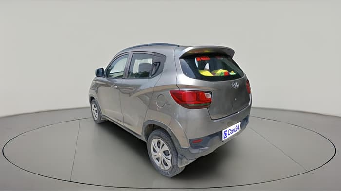 2016 Mahindra Kuv100 K4 6 STR, Petrol, Manual, 85,623 km, exterior