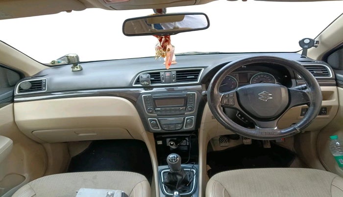 2016 Maruti Ciaz ZDI SHVS, Diesel, Manual, 69,708 km, interior