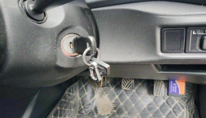 2017 Maruti Vitara Brezza LDI (O), Diesel, Manual, 1,07,797 km, interior