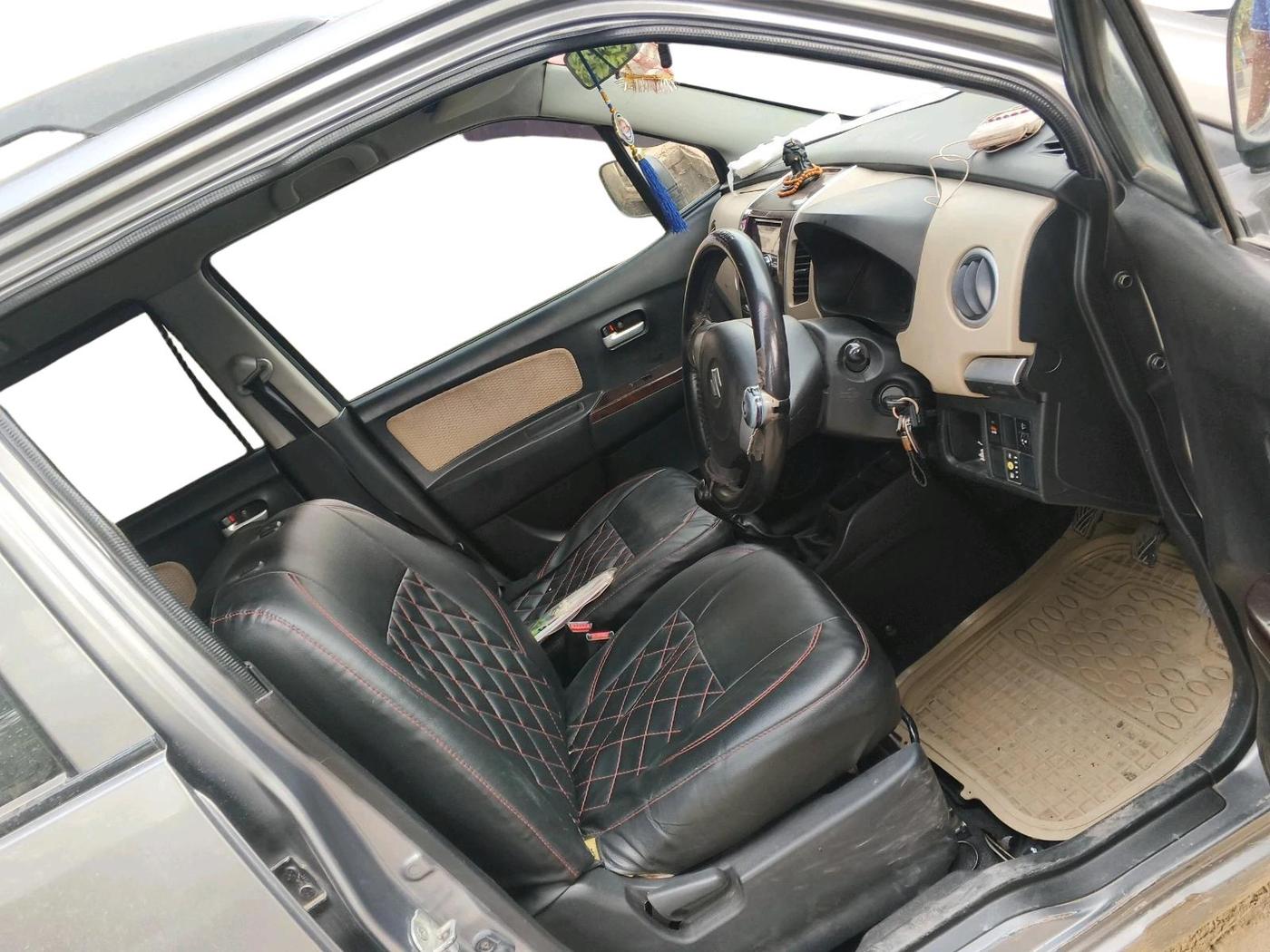 2018 Maruti Wagon R 1.0 LXI CNG, CNG, Manual, 1,46,644 km, interior