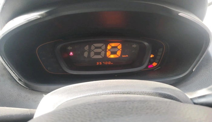 2019 Renault Kwid RXT 0.8 (O), Petrol, Manual, 35,700 km, interior